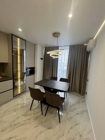 Здається КВАРТИРА в ЦЕНТРІ з дизайнерським ремонтом - фото 1