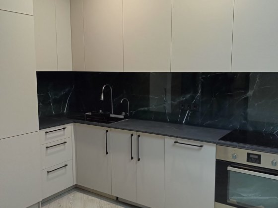 Здам 1 кімнатну квартиру по вулиці Небожинського Ровно