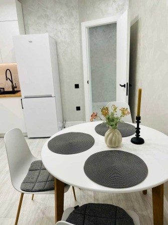 ДРУГА ЗДАЧА! 1кв свіжа на Щасливому Меблі/Техніка 15 000+кп - фото 1