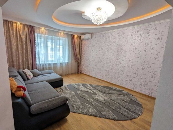 Оренда 3х кімн квартира Автовокзал, вул. Захисників Маріуполя Ровно