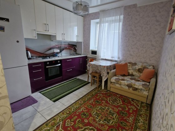 Здам 1 кім кв на Подолі 11000+ Полтава