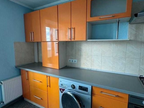 в новобyдові 1 кім. квартира на Подолі з 20 січня Полтава