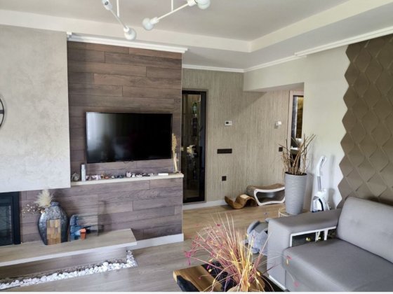 Здається 2х кім квартира. Новобудова з авторським ремонтом Ужгород