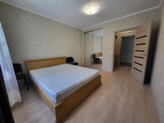 Р-н Браїлки 1 кім квартира в новому будинку,з ремонтом.. Полтава