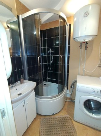 Оренда однокімнатної квартири в районі кінотеатра " Мир" - фото 1