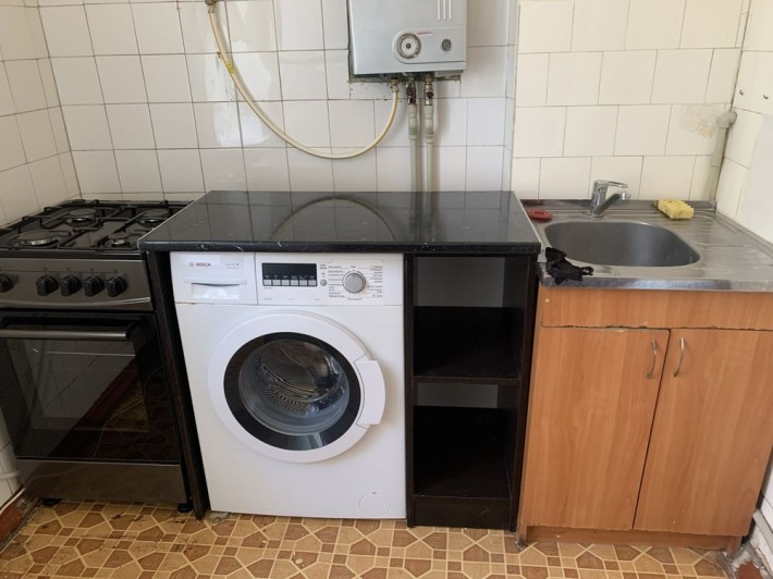 Сдам 2 комнатную квартиру в Центре - фото 1