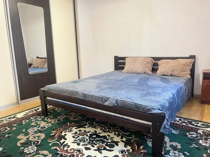 Оренда! Квартира в будинку. Вул. Макаренка. - фото 1