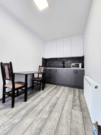 Здається 1 кімнатна НОВОБУДОВА в ЦЕНТРІ міста на вул.КОНСТИТУЦІЙНА - фото 1