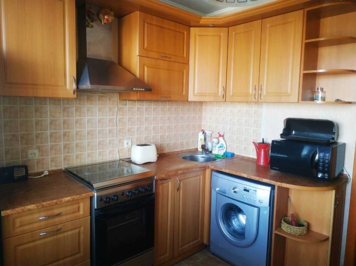 1 кімнатна квартира з меблями та технікою. - фото 1