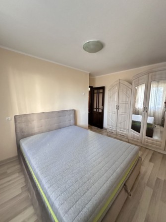 Здається 2 кімнатна квартира на коротний термін - фото 1