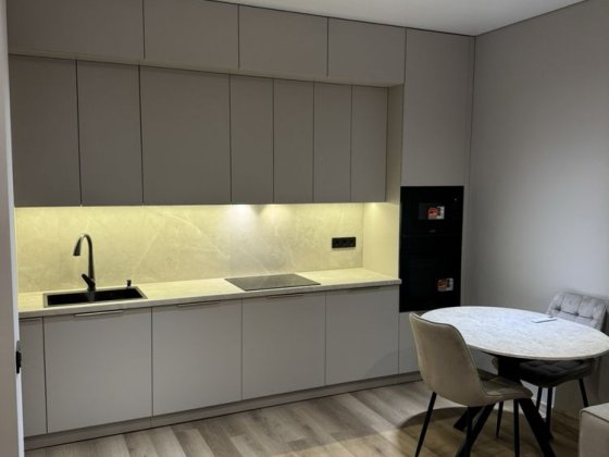 Щикарна квартира ,перша  здача Ужгород