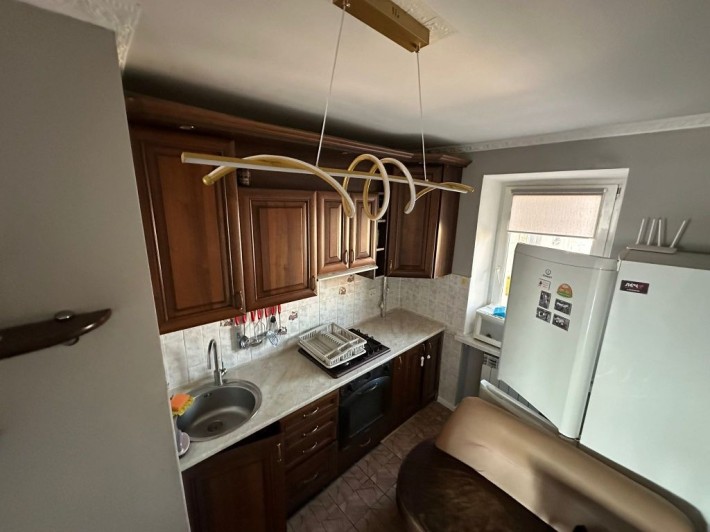 Видається 3а квартира в центрі міста - фото 1