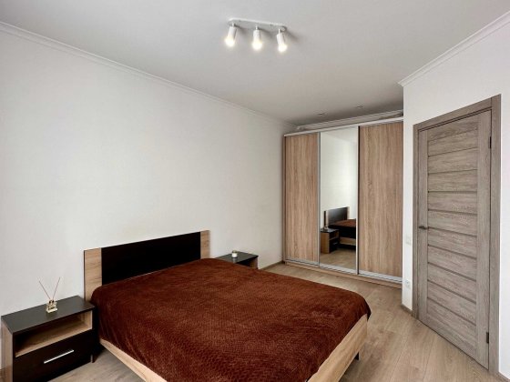 Оренда однокімнатної квартири в новобудові (Кришталеве озеро) Черновцы