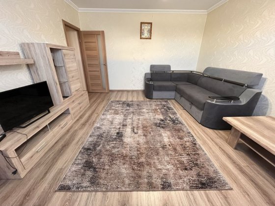 Оренда квартири в новому районі Ужгород