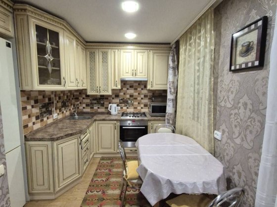 3 квартира, район Формаркет Черновцы