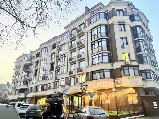 Оренда 2к, Стрітенська 22, 100м2, світло завжди Полтава