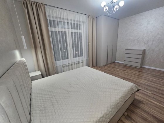 Оренда великоі 1,5 кім квартири Ужгород