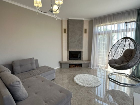 Оренда 1,5 кімнатного будинку Ужгород