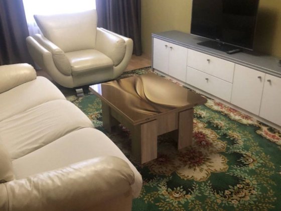 Браїлки велика 3-х кімнатна квартира Полтава