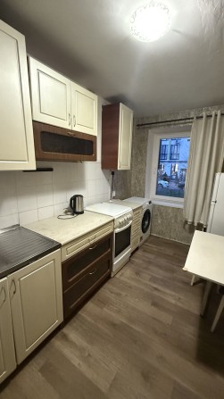 Здається двох кімнатна квартира район парку Хіміків! - фото 1