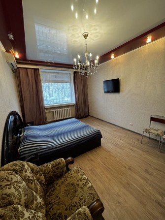 Центр міста поряд з обласною лікарнею - фото 1