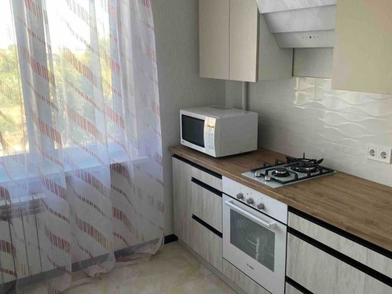 Оренда 1-кв.: ГАЗ, ТЕПЛО, з ремонтом, ПЗР. Черкассы