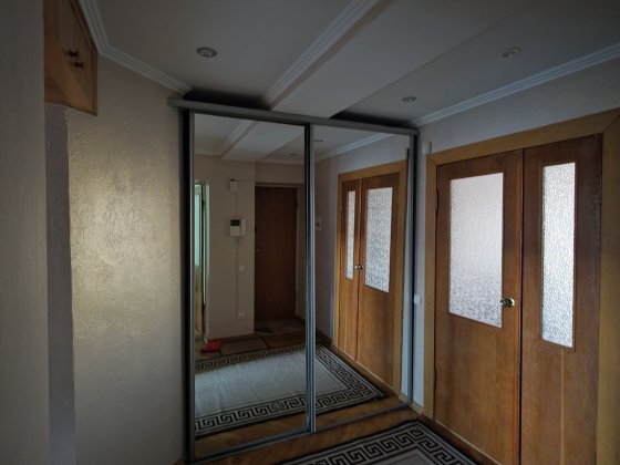 Оренда комфортної двокімнатної квартири, вул.Полєтаєва Черновцы