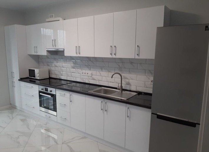 Оренда 1-кімнатної квартири біля ТЦ Дастор , Ужгород - фото 1