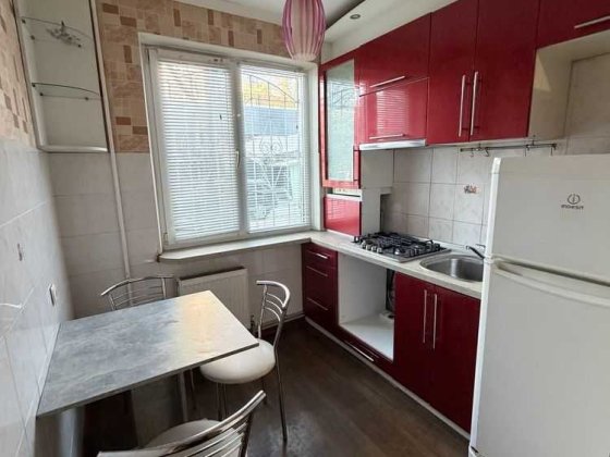 RLT S01 Оренда 2 к. квартири з автономним опаленням, вул. Соборності Чернигов