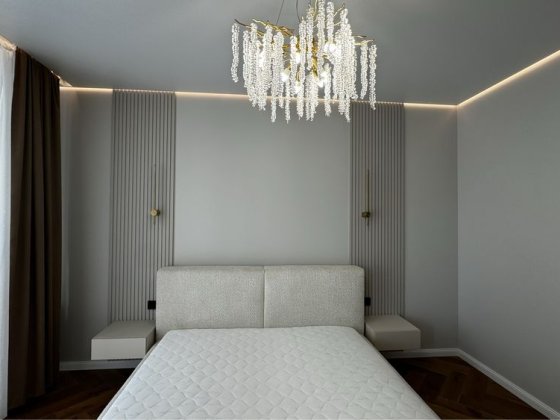 Оренда ЖК Residents Park 2 к квартири з гардеробною кімнатою Ужгород