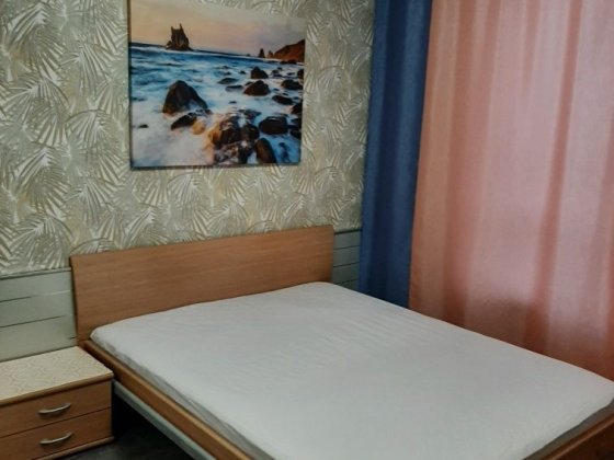 Без комиссии . 1- ком. квартира в новом  жк , рядом с метро .2 этаж Киев