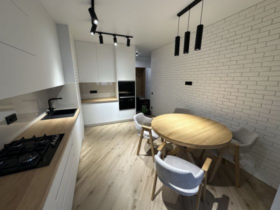 ПЕРША ЗДАЧА 3 кім новобудови біля Проспекту Черновцы