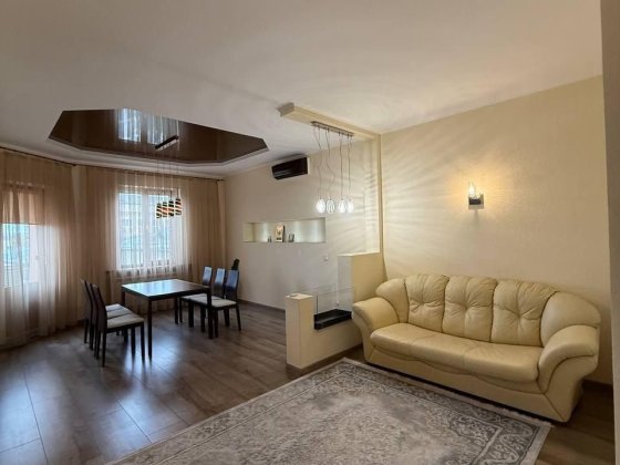 Оренда квартири в котеджі Черновцы