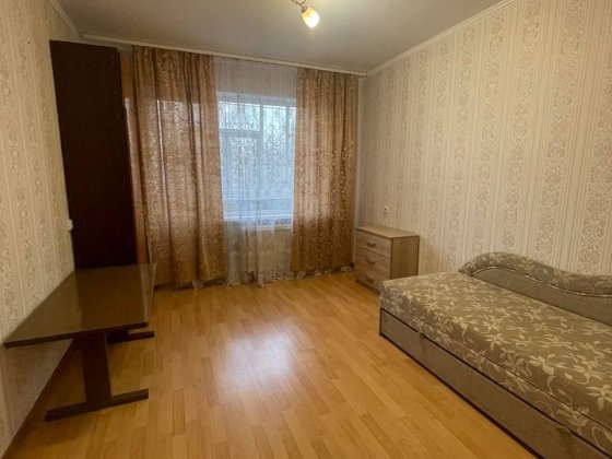 Оренда 1-кімн.кв-ри на Захис. України ( р-н Левка Лук'яненка ) Чернігів