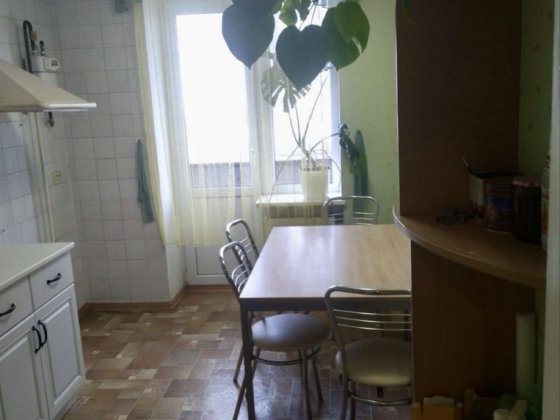 Пропонуємо до оренди простору 4-ох кімнатну квартиру в центрі міста ! Черкассы