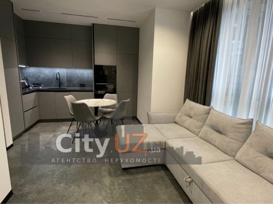 Здається простора квартира Ужгород