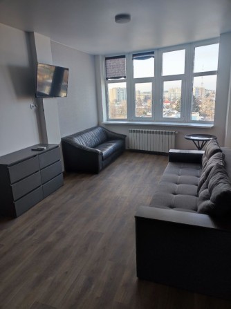 Нова 1-К. в Новому будику з видом на Дніпро. - фото 1