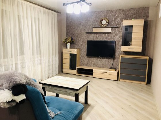 Сдам  шикарную квартиру - студию,Стрелецкая набережная Чернігів