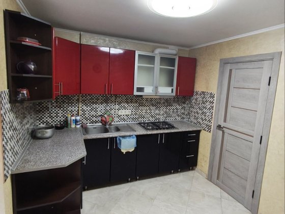 Вільно! Здам 3 КІМН. кварт, вул ГЕРОЇВ МАЙДАНУ-ПРОСПЕКТ, ТЦ  Майдан Черновцы