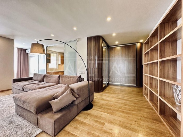 АРЕНДА 3 комнатная квартира Гетьмана, 1-Б Шулявка Автономный дом - фото 1