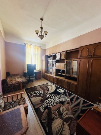 Оренда 2-кімн. квартири, вул. Садовського, 300$ - фото 1