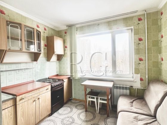 ОРЕНДА 3кімн 6пов вул.Ірпінська 2, Житомирська Святошин Академістечко Киев