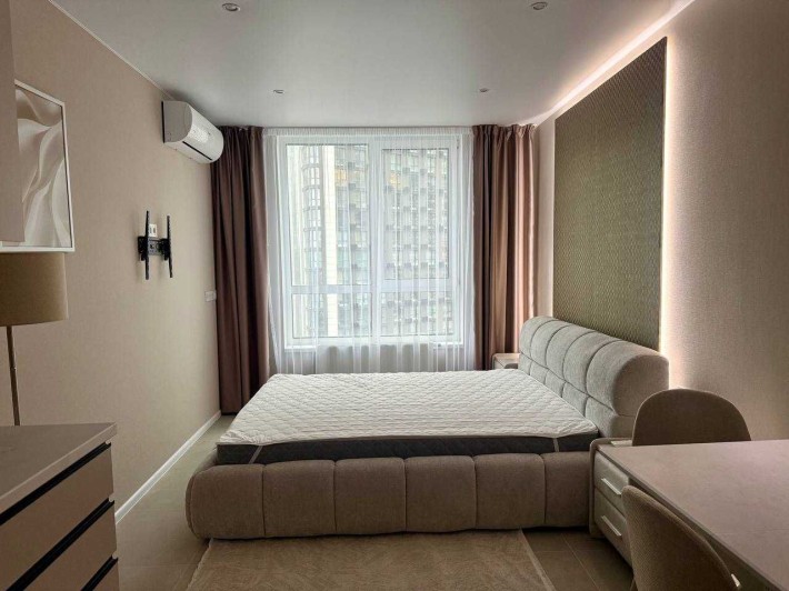 «Студіо» з вау-ефектом на Дніпровській набережній,перша здача - фото 1