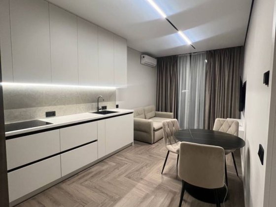 Квартира в жк Парк Ленд Ужгород