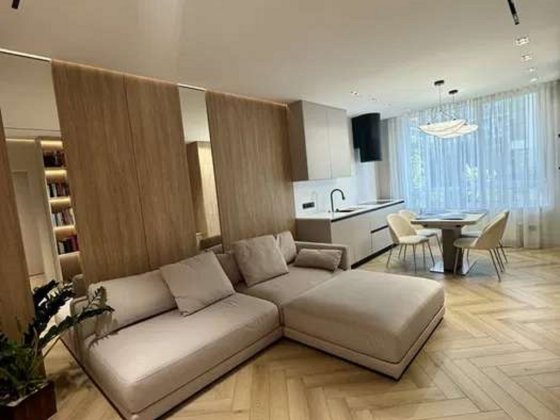 Продається 2-кімнатна квартира по вул.Салютна, 2к19 ЖК Файна Таун Киев