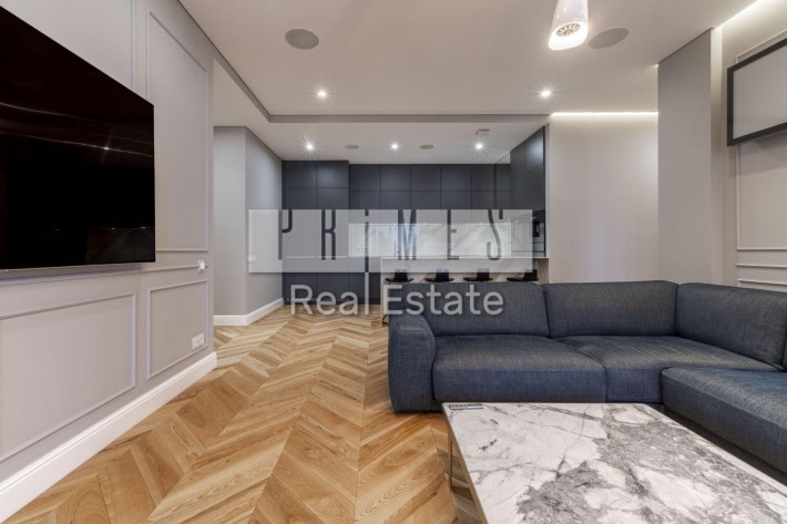 Коновальця, Дизайнерський ремонт, 130м2, Найкраща пропозиція. - фото 1