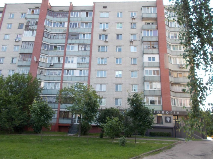 Здам 1-но кім кв-ру з меблями та технікою м.Чернігів  вул. Мазепи 32 - фото 1