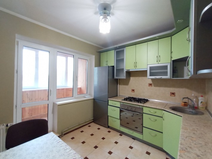 1-кімнатна, довгострокова оренда - фото 1