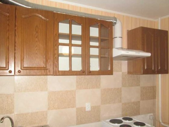 Сдам 1-комнатную с ремонтом Победа-5