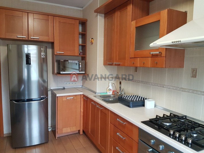 Оренда 3-кімнатна квартира для сім’ї, чешка ЖМ Перемога - фото 1